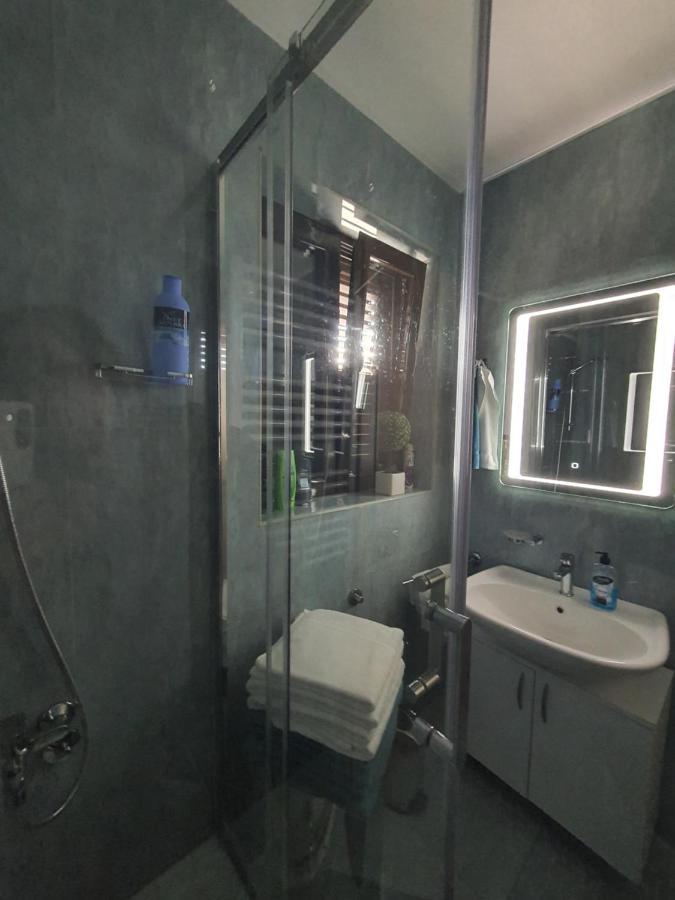 La Grande Apartments Kotor Eksteriør bilde